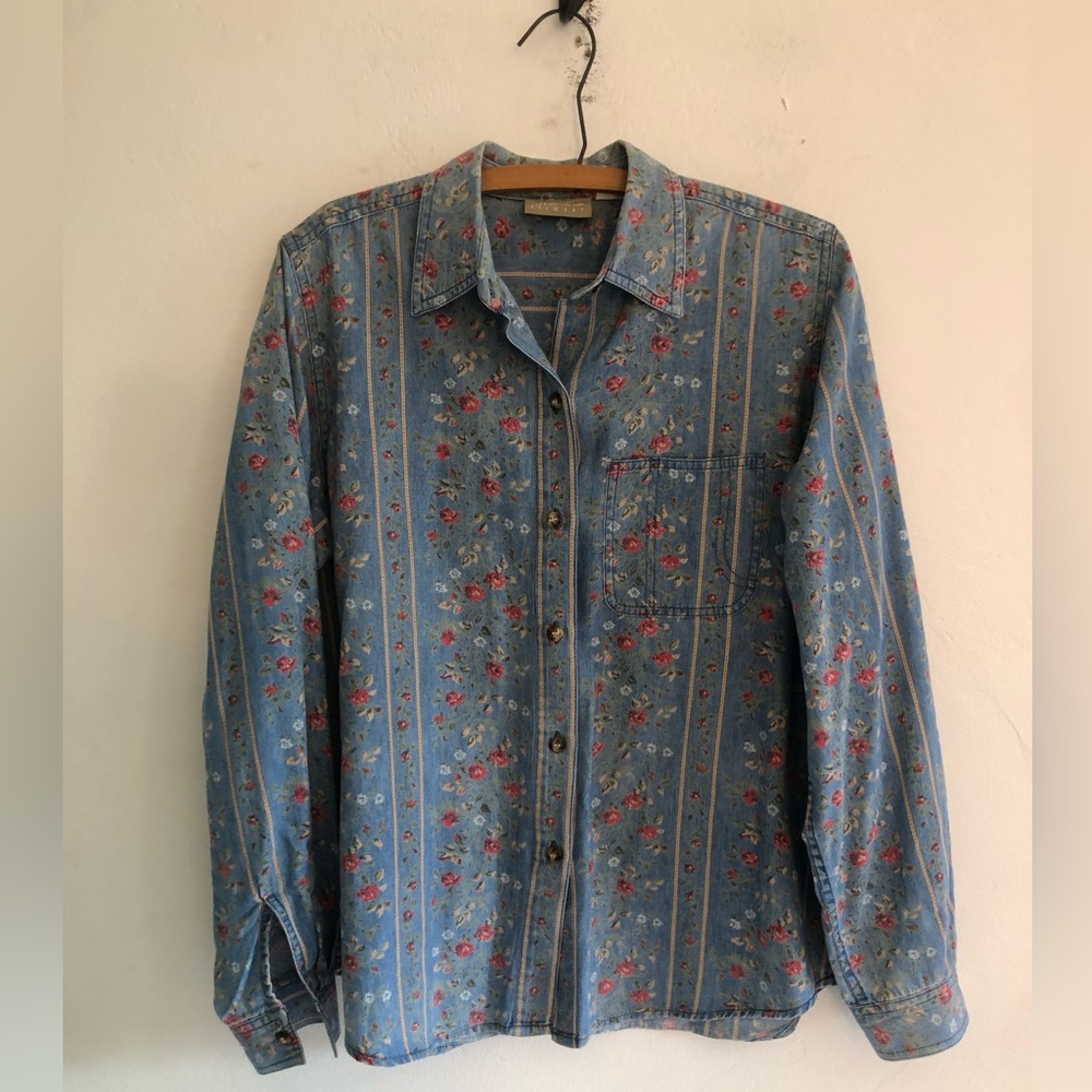 Vintage Liz Claiborne Womens Denim Floral Shirt Size Medium Liz Wear Bloomcore